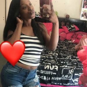 Meet your Posher, Johnnae